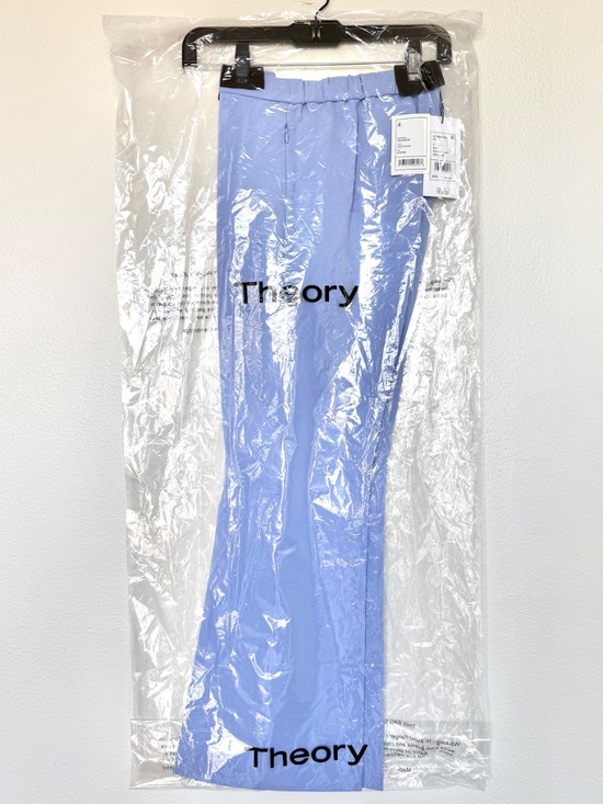 THEORY NWT DEMITRIA GROTTO ADMIRAL CREPE FLARE PANTS. SIZE 4 - Picture 4 of 10